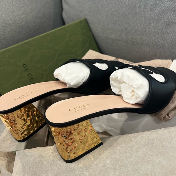 NEW Gucci Cosmos Interlocking GG Cutout Heels - Picture 10 of 12